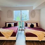 Spectacular Cozy Loft Hollywood Free Parking